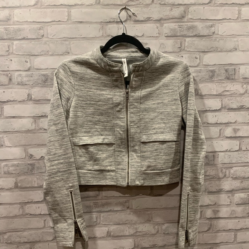 Cropped Fabletics Jacket